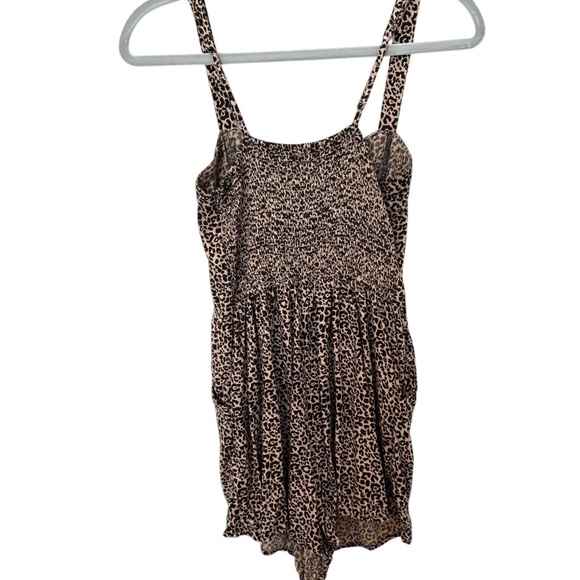 Hollister Romper Cheetah Print Size Small - Picture 2 of 8